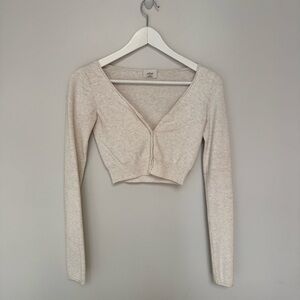 Aritzia Wilfred Santorini Cropped Cardigan in Heathered Light Oatmeal size XXS